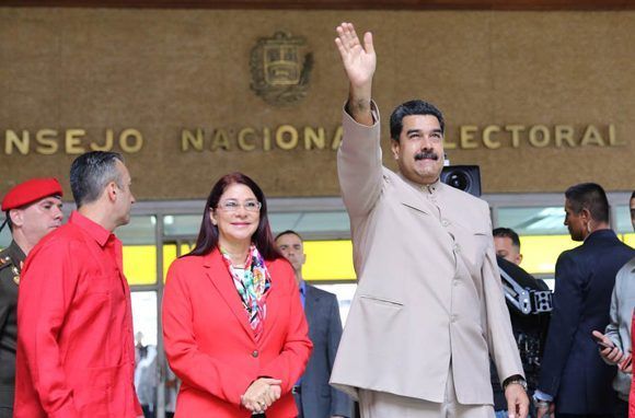 Maduro convoc a una Asamblea Constituyente, pero la oposicin contina sus violentos. Foto: @PresidencialVen/ Twitter.