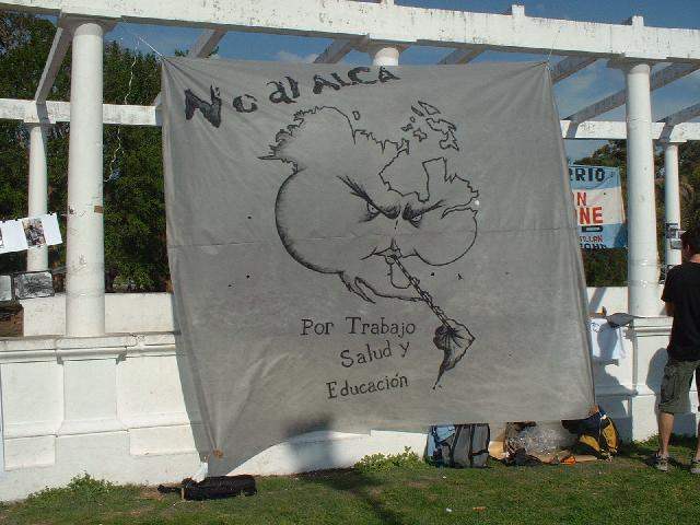Bandera No al Alca...