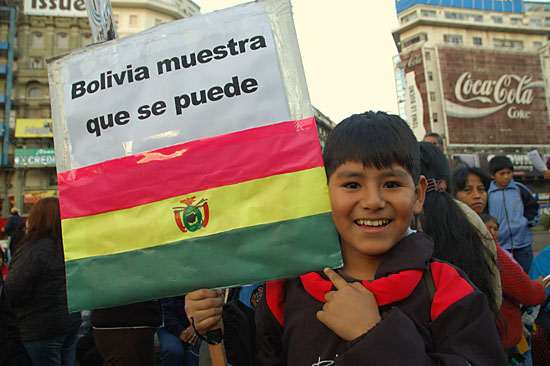 Por Bolivia, Contra ...