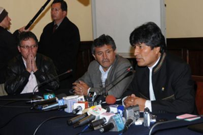 Evo Morales reitera ...