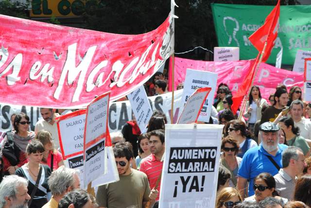 Marcha Docente...