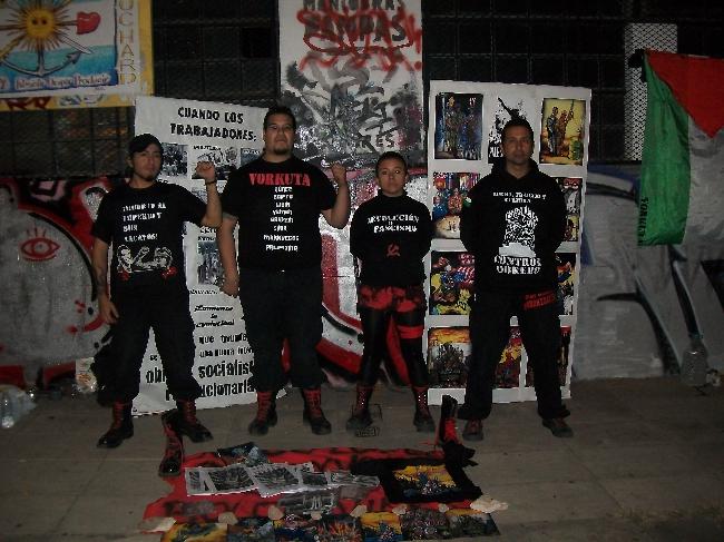 Metal Punk Rojo...