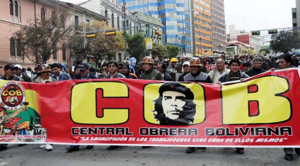 Bolivia: Gobierno de...