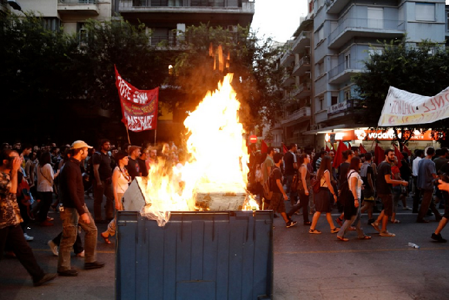 Protestas en Grecia ...