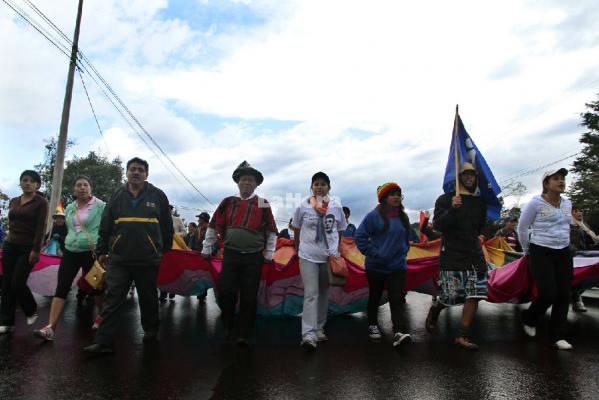 Ecuador: La marcha a...