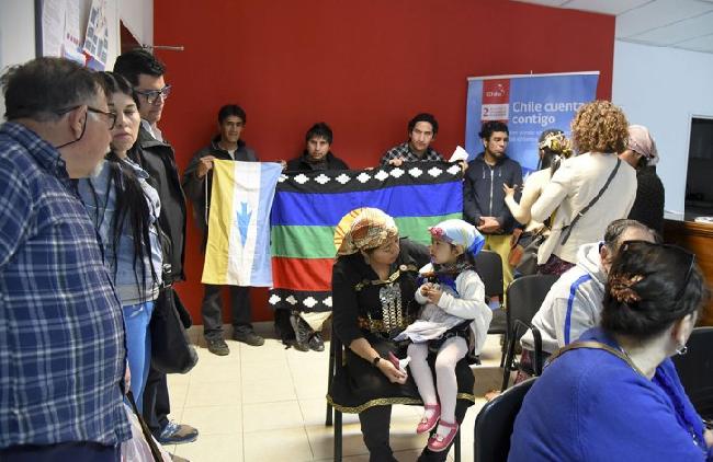 Mapuches denuncian h...
