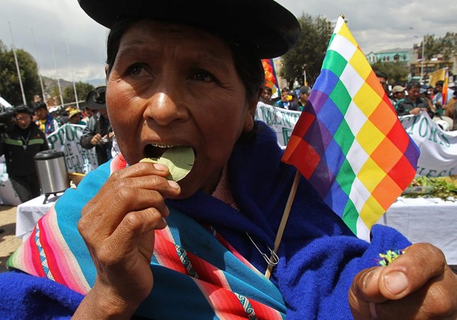 Bolivia: La construc...