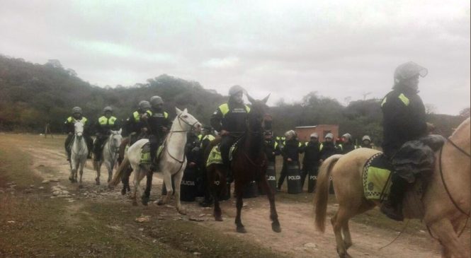 Tucumán: Desalojan a familias de la comunidad Indio Colalao