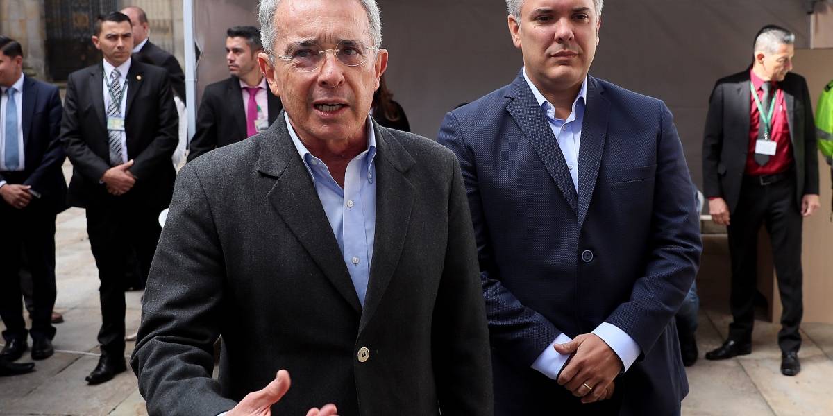 Colombia: Zozobra social, amenazas de guerra… y aún Duque no asumió