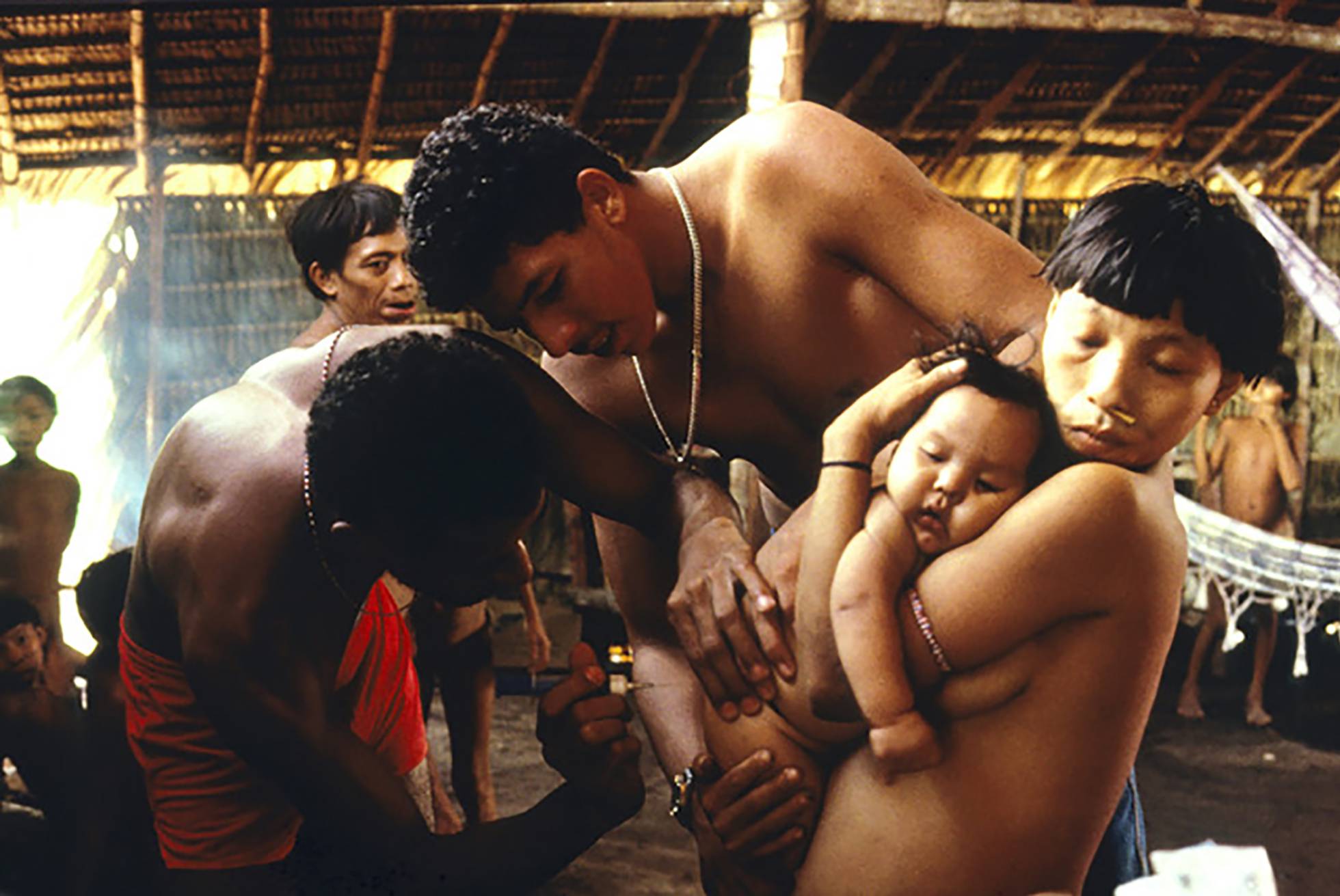 La minería ilegal está destruyendo a los Yanomami