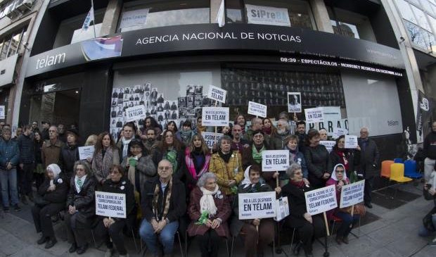Organismos de derechos Humanos abrazaron a la Agencia Télam y reclamaron por la reincorporación de las y los despedidos