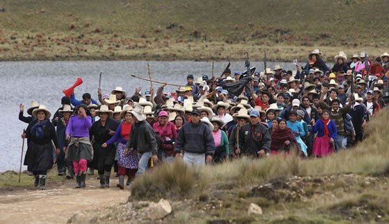 Sí se puede: Pueblos frenan minería en Perú