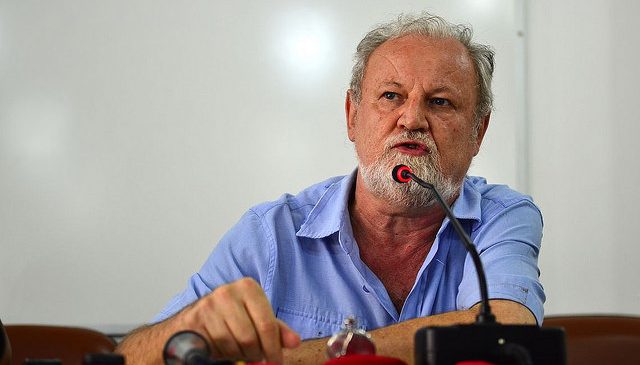 Brasil: “Es una disputa de clase; quien está con el pueblo o en su contra”