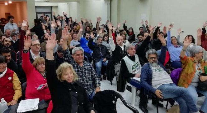 CONADU Histórica ratificó rechazo a la propuesta del gobierno y sigue su plan de lucha