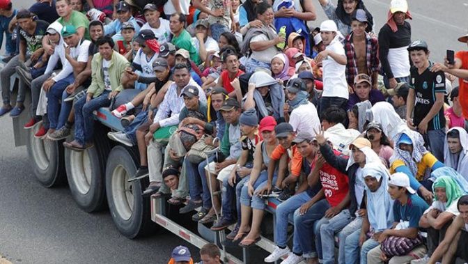 ONU: 7.000 personas conforman caravana de migrantes centroamericanos