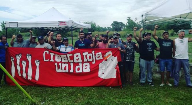 Trabajadores de Cresta Roja acampan por su reincorporación