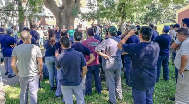 Fray Luis Beltrán: Fabriqueros mantienen la medida de fuerza exigiendo por los contratos faltantes
