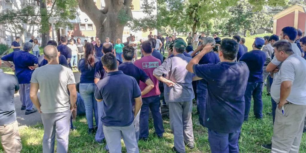 Fray Luis Beltrán: Fabriqueros mantienen la medida de fuerza exigiendo por los contratos faltantes