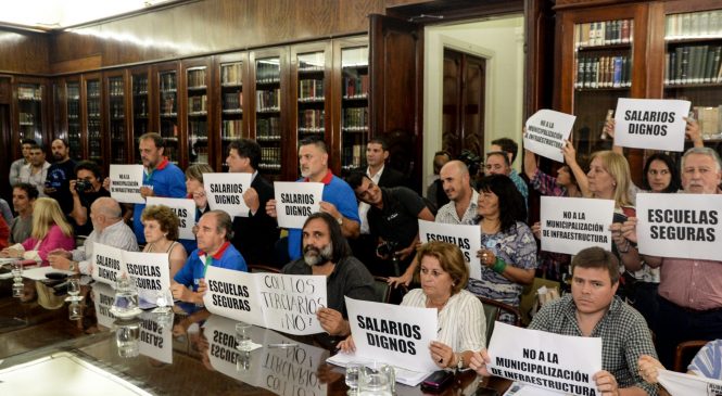 A pocos días del comienzo de clases, Vidal puso fecha para paritarias