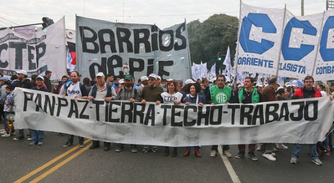 Cambiemos propone quitar planes sociales a quien participe de un piquete