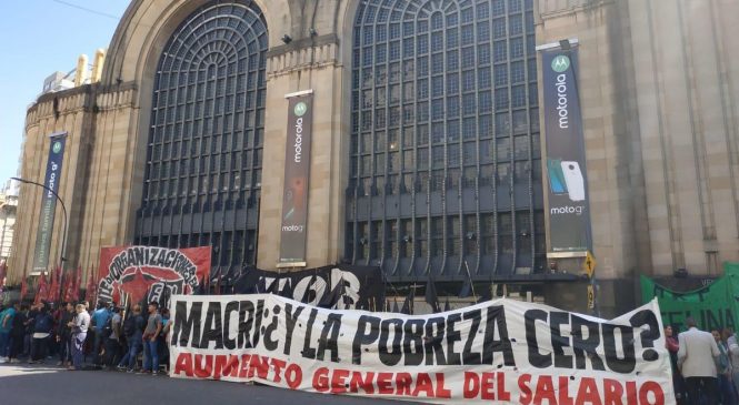 Jornada nacional contra el hambre: acampe en las puertas de hipermercados
