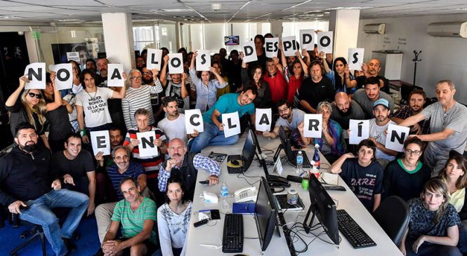Otro cero en pluralidad de voces: complicidad oficial con los despidos en Clarín