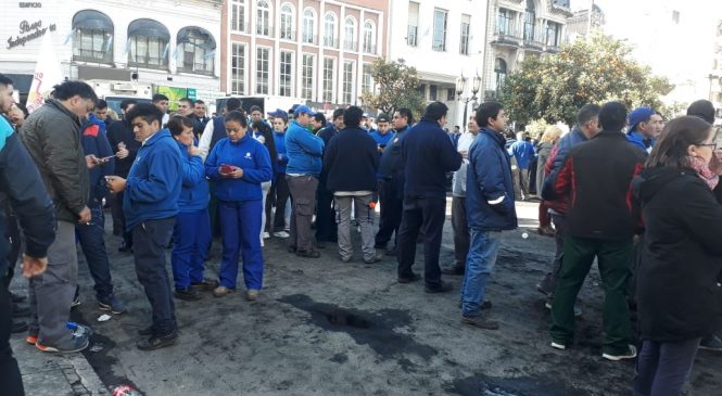 Quebró la cadena de supermercados Emilio Luque y hay 1200 empleados al borde del despido