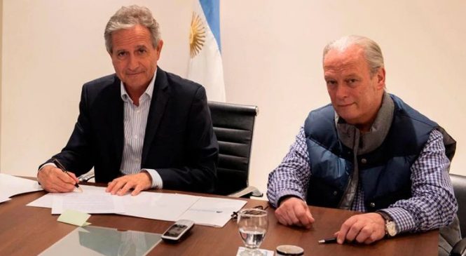 Denuncian que el gobierno modificó Convenio estatal para beneficiar a “ñoquis” en puestos de Alta Dirección