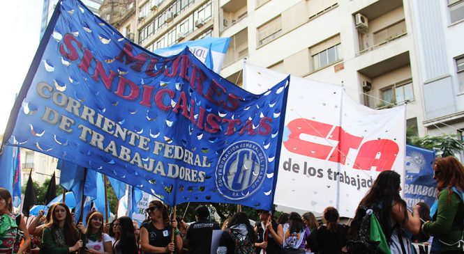 #NiUnaMenos: mujeres sindicalistas suman el rechazo a la eliminación de la Ley de Moratorias