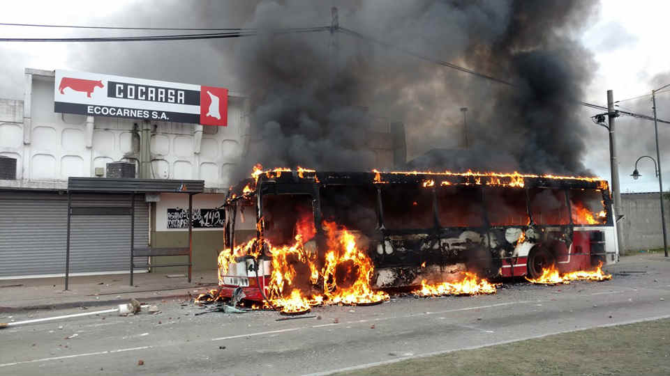 Patota sindical entra a los tiros en frigorífico Ecocarnes