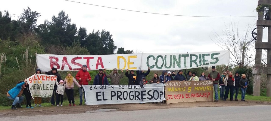 Tigre: el frío no dispersa la protesta en Villa La Ñata