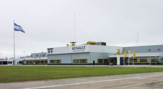 Flexibilización Laboral: SMATA acordó con Renault bajar los salarios para no perder empleos