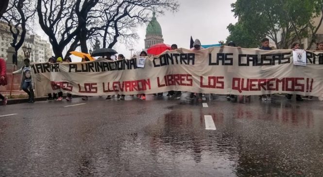 Primer Marcha Plurinacional contra las Causas Armadas