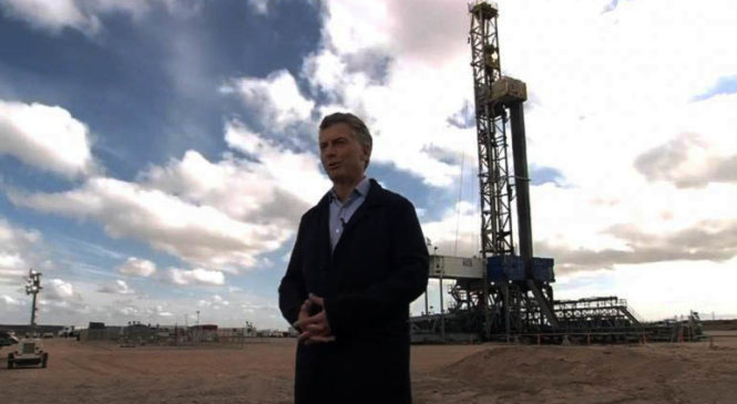 Macri entrega $25.000 millones a gasíferas como “compensación” por la devaluación de 2018