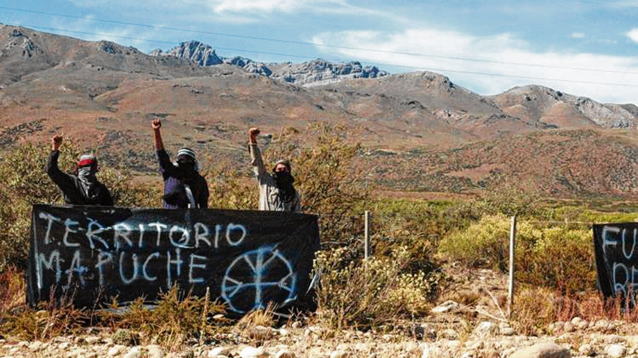 Nación intervendrá para que se frenen los desalojos a mapuches