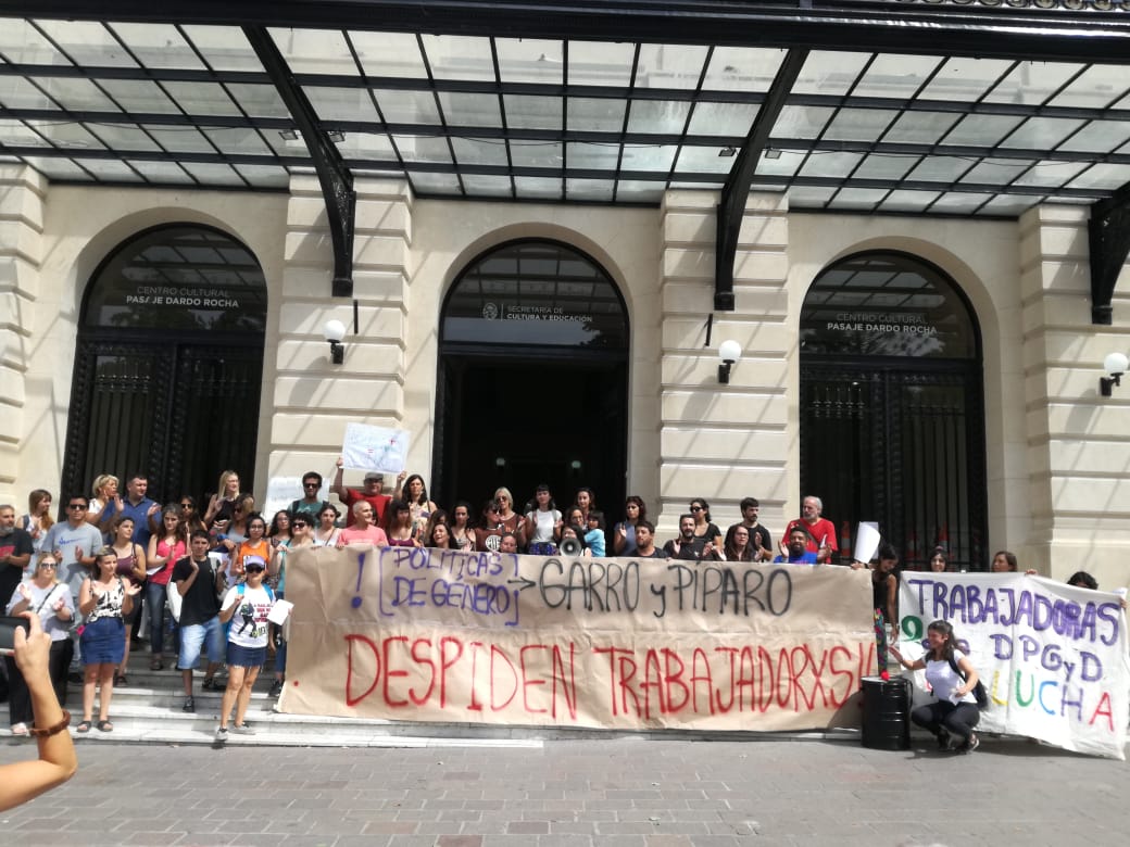 La Plata: protesta de trabajadoras de Género por la reincorporación