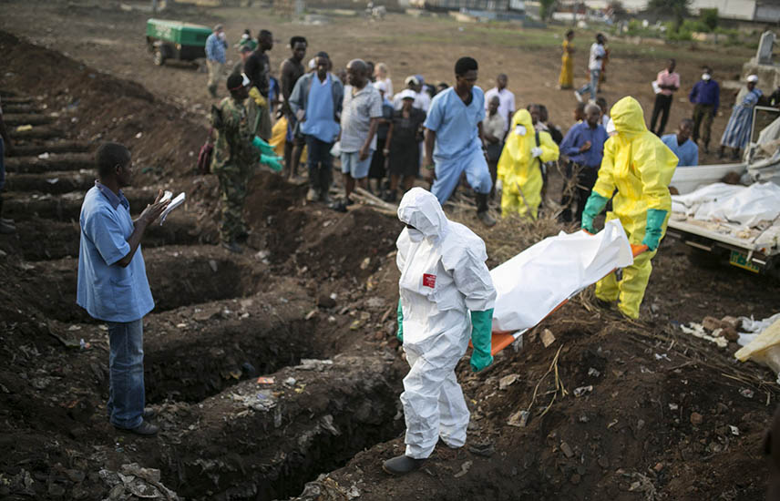 Coronavirus vs. Ébola: Las diferentes varas de medir cuando un virus amenaza a ricos o mata a pobres