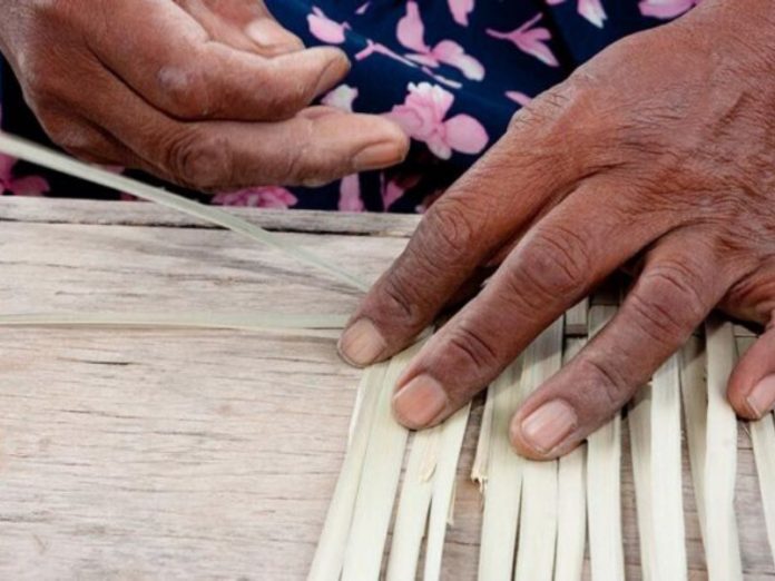 Impulsan una iniciativa para brindar subsidios a artesanos indígenas del Chaco