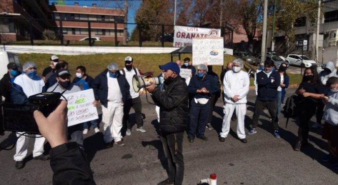 Trabajadores de Mondelez volverán a manifestarse contra las suspensiones