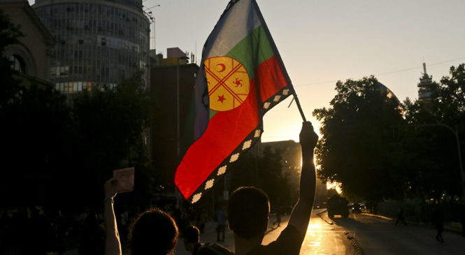 Grave: Gobierno chileno continúa sin resolver demanda de 26 presos mapuche en huelga de hambre