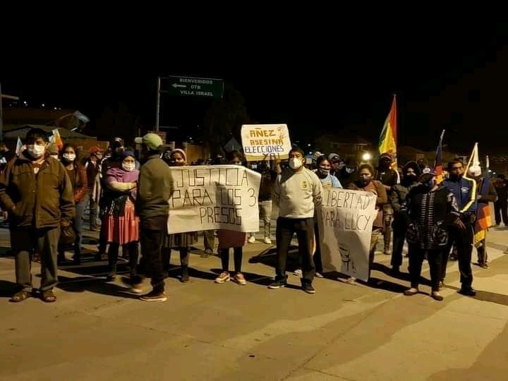 Bolivia: empezó la huelga y el gobierno de facto respondió con represión