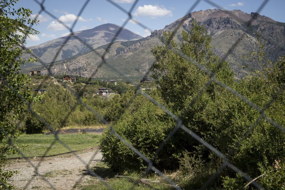 Bariloche: conflicto de tierras en un country VIP