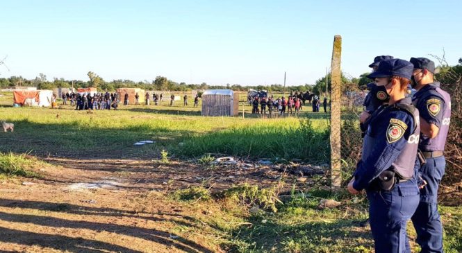 Córdoba: desalojan a familias en Estación Ferreyra, la policía detuvo a una legisladora