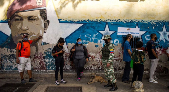La abstención primó en Venezuela, pero la Asamblea Nacional será mayoritariamente chavista