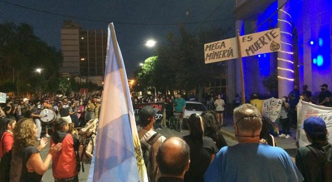 Movilizaciones reafirmaron el rechazo a la megaminería en Chubut