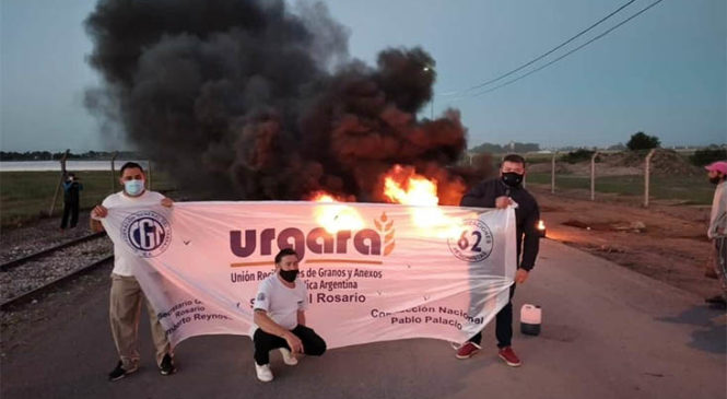 Tras 29 días de huelga URGARA firmó su paritaria con puertos privados
