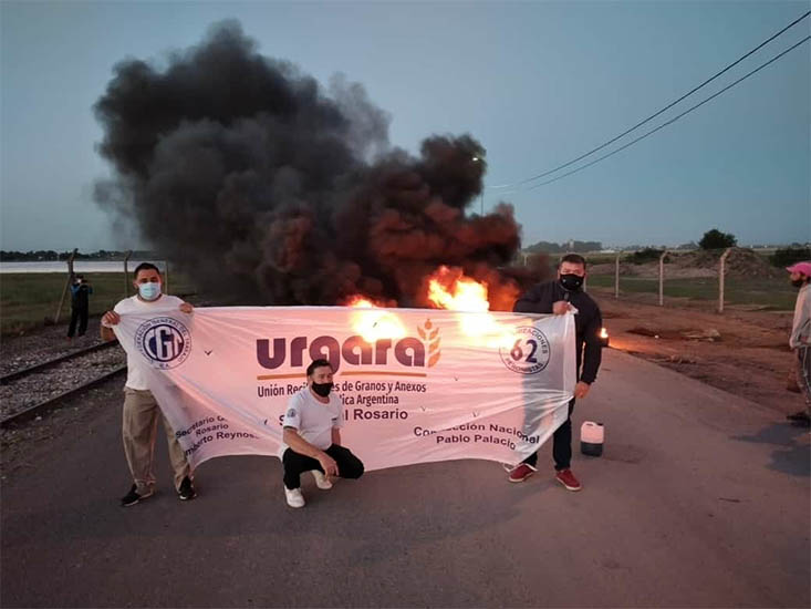 Tras 29 días de huelga URGARA firmó su paritaria con puertos privados