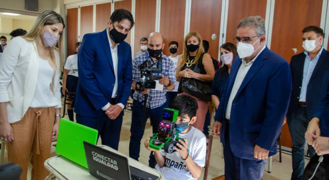 Denuncian despidos masivos en el programa educativo “Acompañar” del Ministerio de Educación de Nación