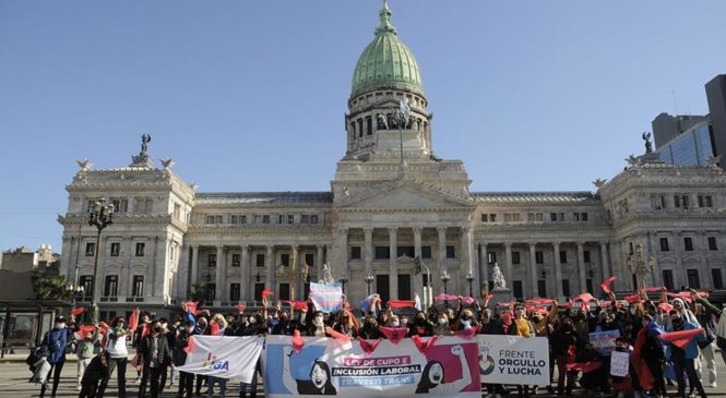 La inclusión laboral travesti trans es ley en Argentina