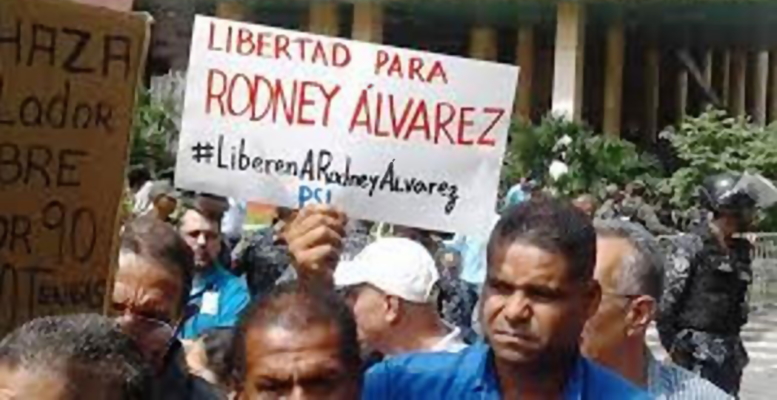 ¡Libertad a Rodney Álvarez y a toda Venezuela! ¡Abajo la dictadura!*